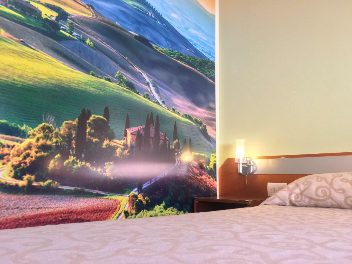 Bed and Breakfast Residencial Italia Cordova Esterno foto
