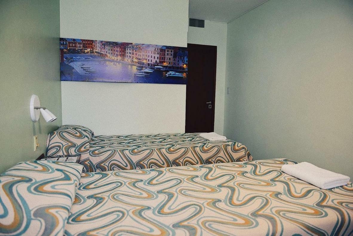 Bed and Breakfast Residencial Italia Cordova Esterno foto